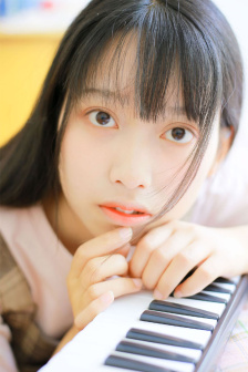 年轻的小峓子3韩国在钱